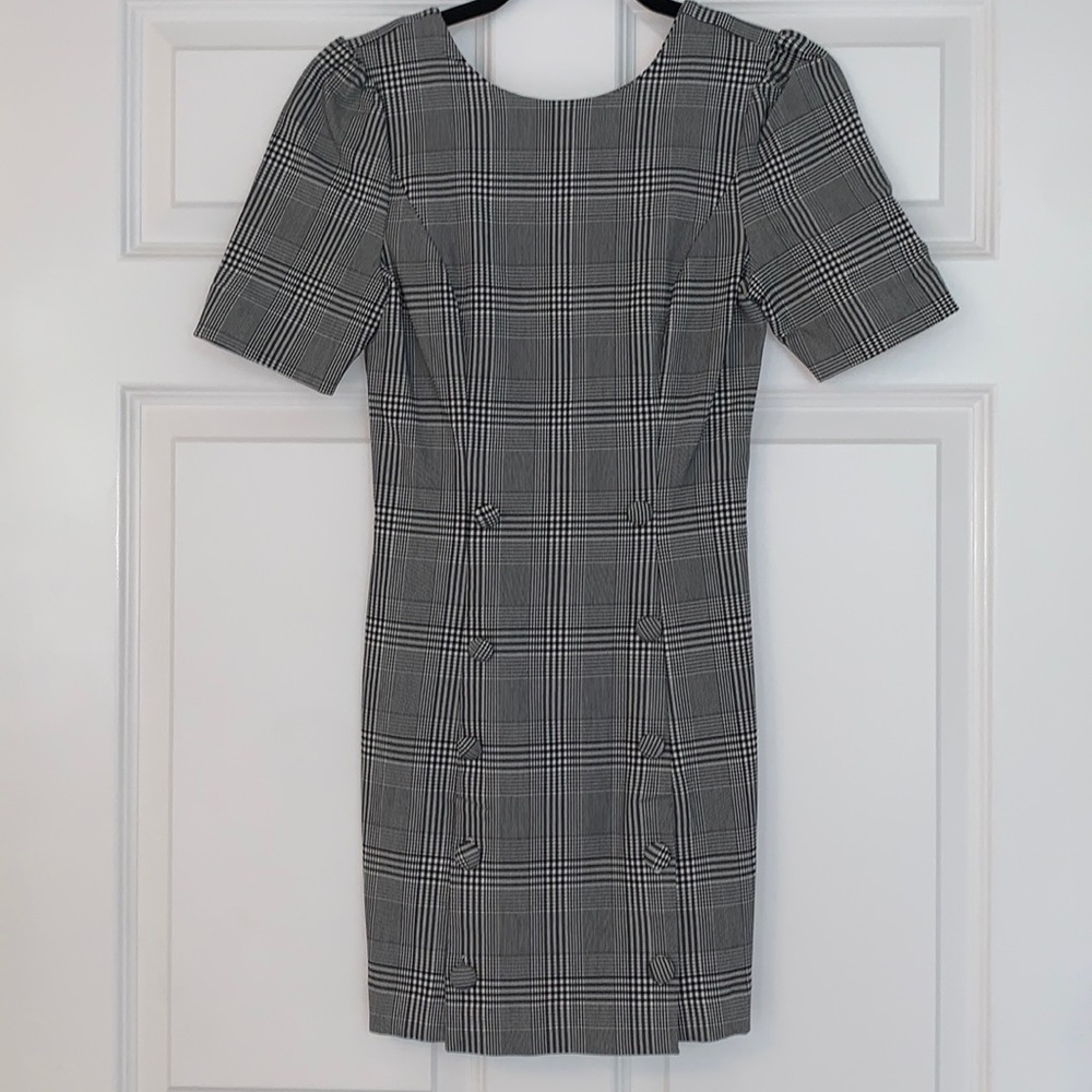 NBD Mini plaid Dress - Low back Button front details - White & Black -Size Small